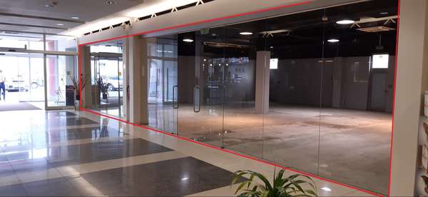 Obchodný priestor v OC IDEA, pri vstupe – 188 m2 v OC IDEA – sídlisko Nad jazerom. 