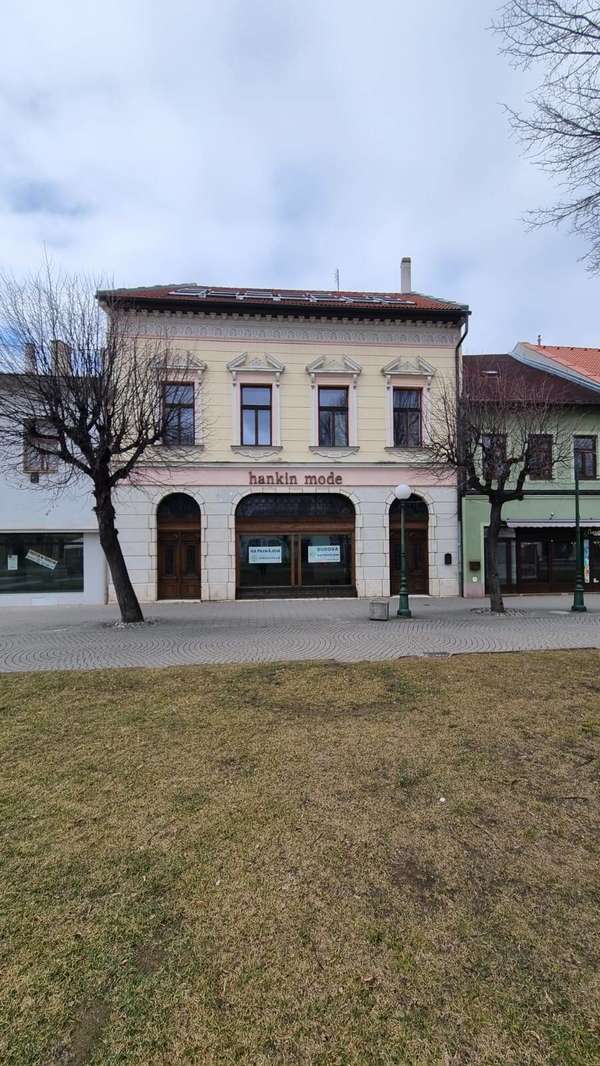Investičná príležitosť – budova v absolútnom centre Kežmarku.